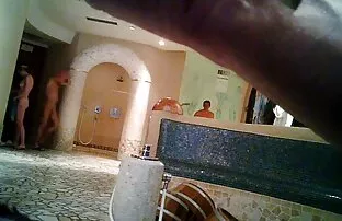 目を覚ました後に裸になる 女 動画 セックス