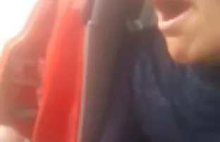 Patskyは短いスカートの下に女の子を見た 大人 の 女性 エロ 動画
