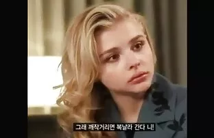写真では、写真家は、奇妙な、面白いのスタイルでだまされていました エッチ 動画 無料 女