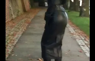 金髪は少し医師の削除パンティーを吸います ムーミン エロ 動画